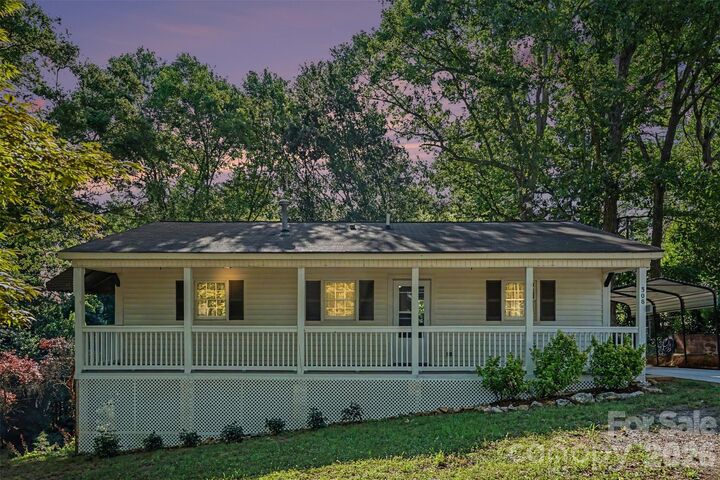 Property Photo:  308 N Carpenter Street  NC 28086 