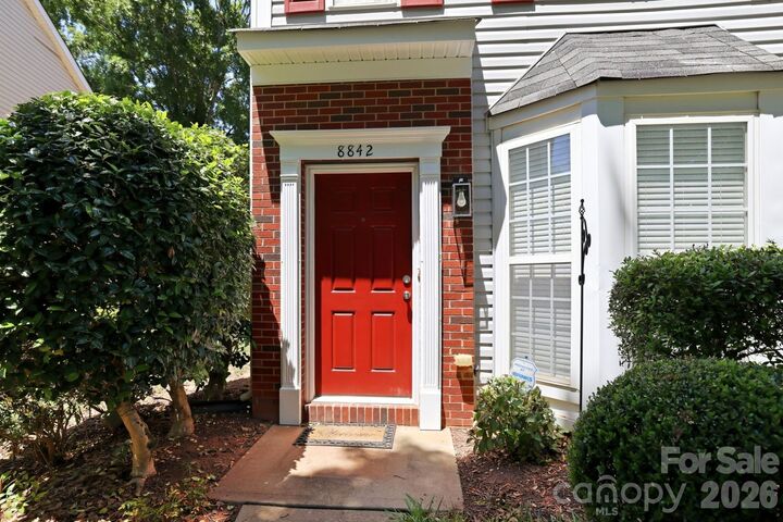Property Photo: 8842 Gerren Court NC 28217