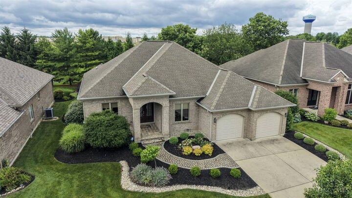 Property Photo:  8279 Sweet Briar Court  OH 45044 
