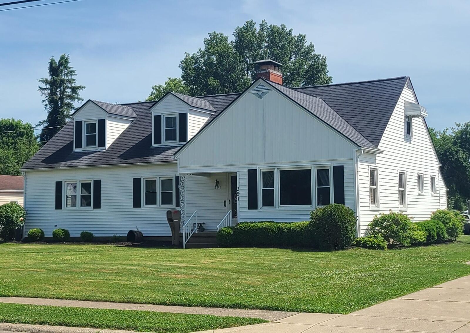 Property Photo: 391 Moull Street OH 43055