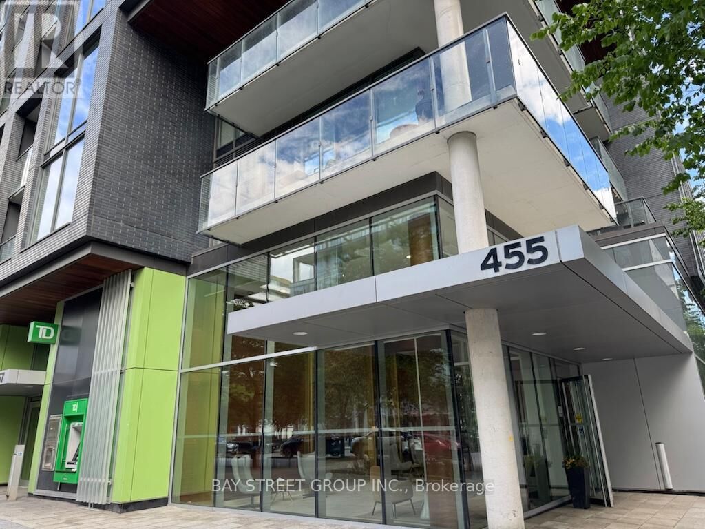Property Photo: 455 Front St E N414 ON M5A 1G9