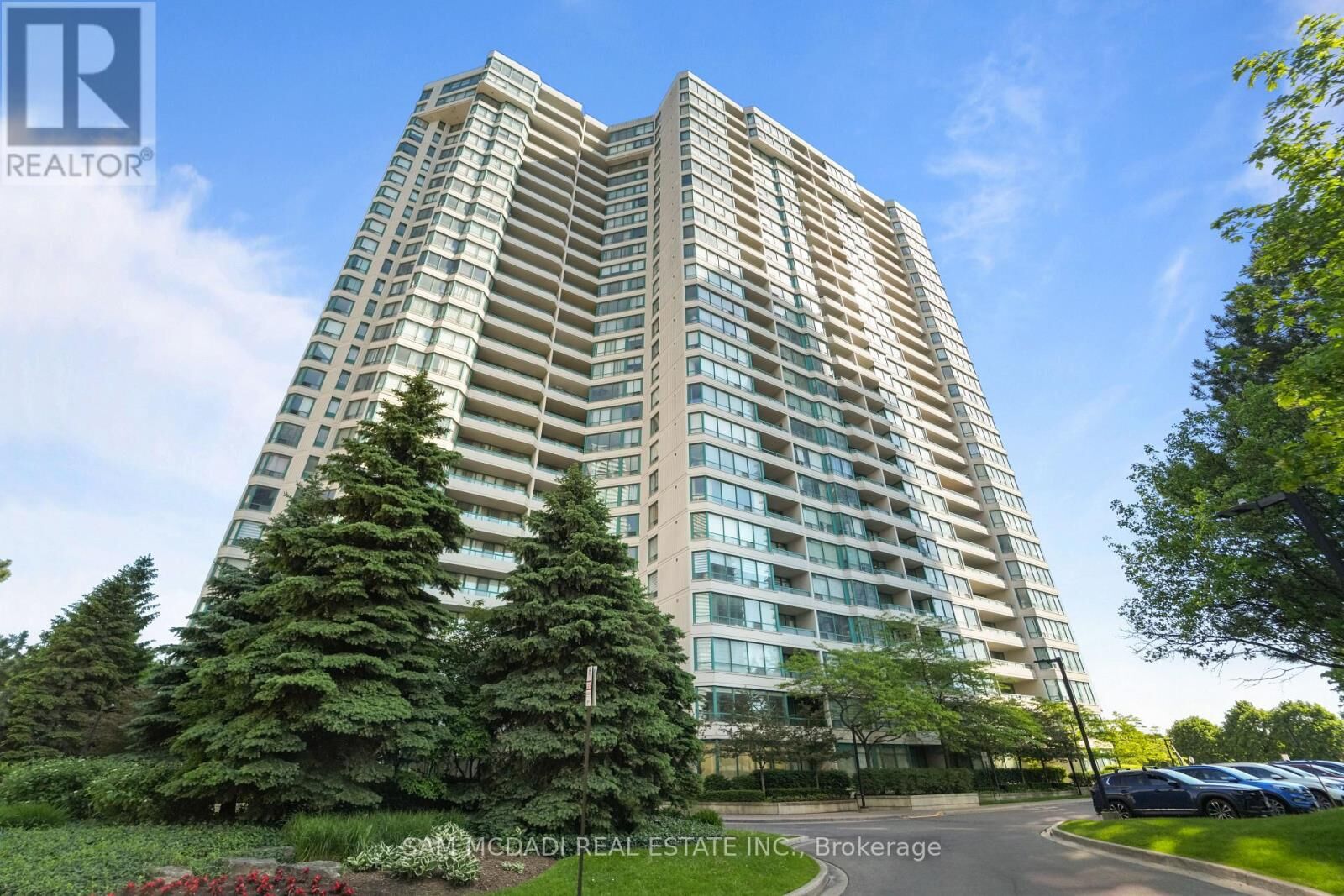 Property Photo:  550 Webb Drive #1803  ON L5B 3Y4 