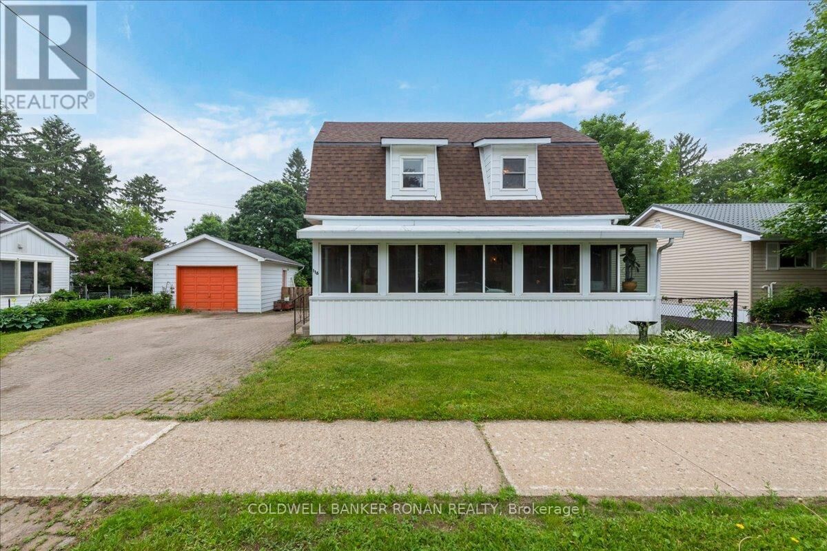 Property Photo:  116 Main Street West  ON N0C 1H0 