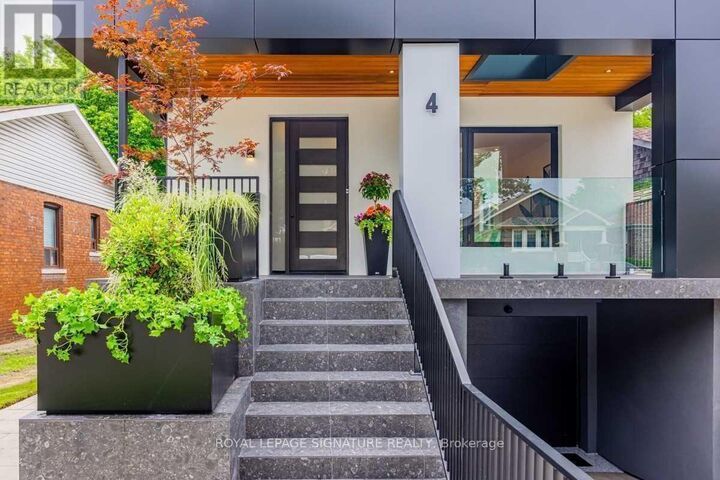 Property Photo:  4 Stanhope Avenue  ON M4K 3N5 