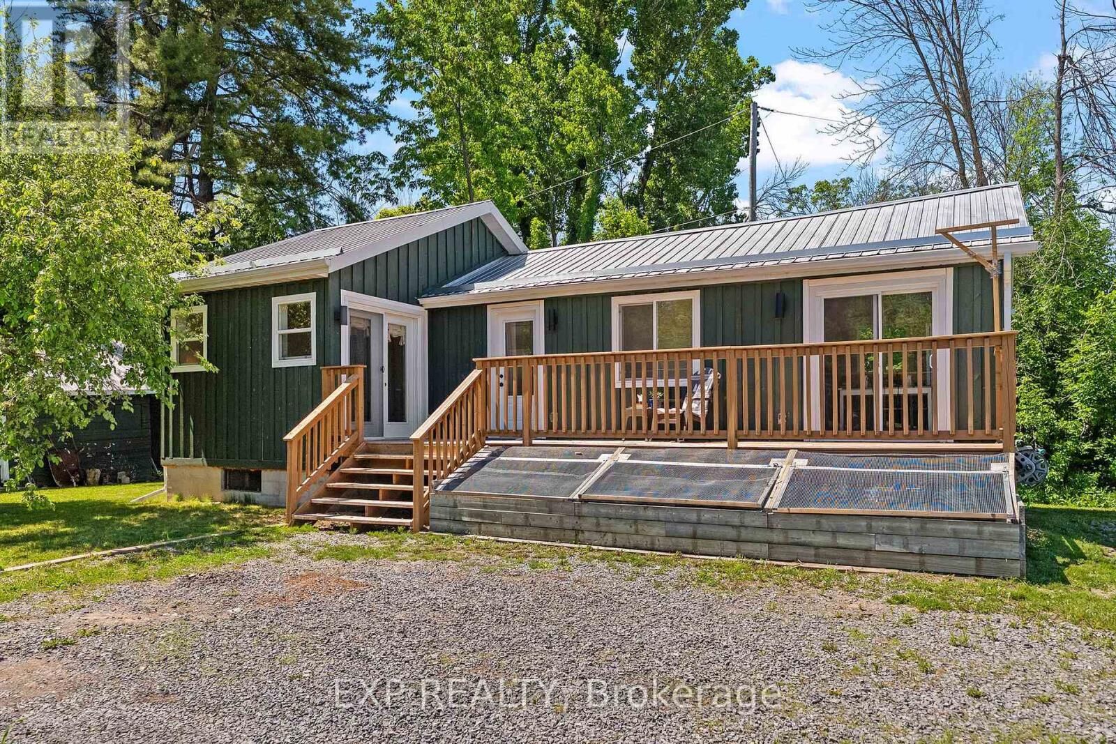 Property Photo:  1511 Queens Line  ON K0J 1K0 