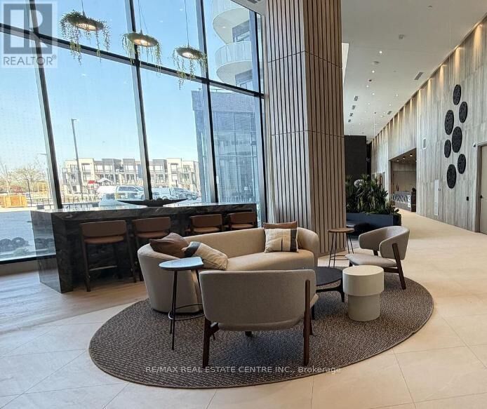 Property Photo: 10 Flavelle Trail 806 ON L4L 1V8