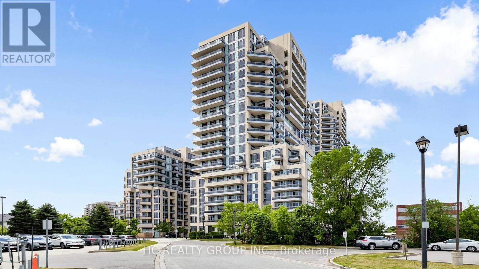 Property Photo:  9205 Yonge Street 907  ON L4C 1V5 