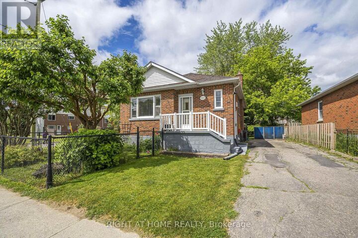Property Photo:  980 Glen Street  ON L1J 3V1 