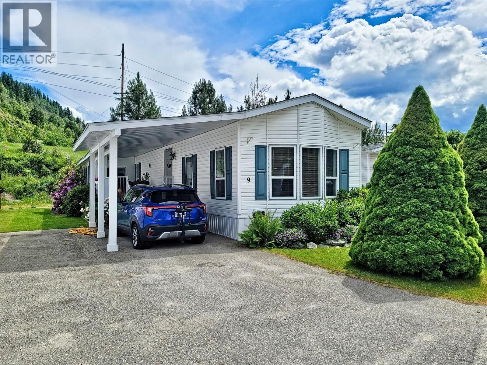 Property Photo:  651 Rosedale Road 9  BC V1N 4L2 