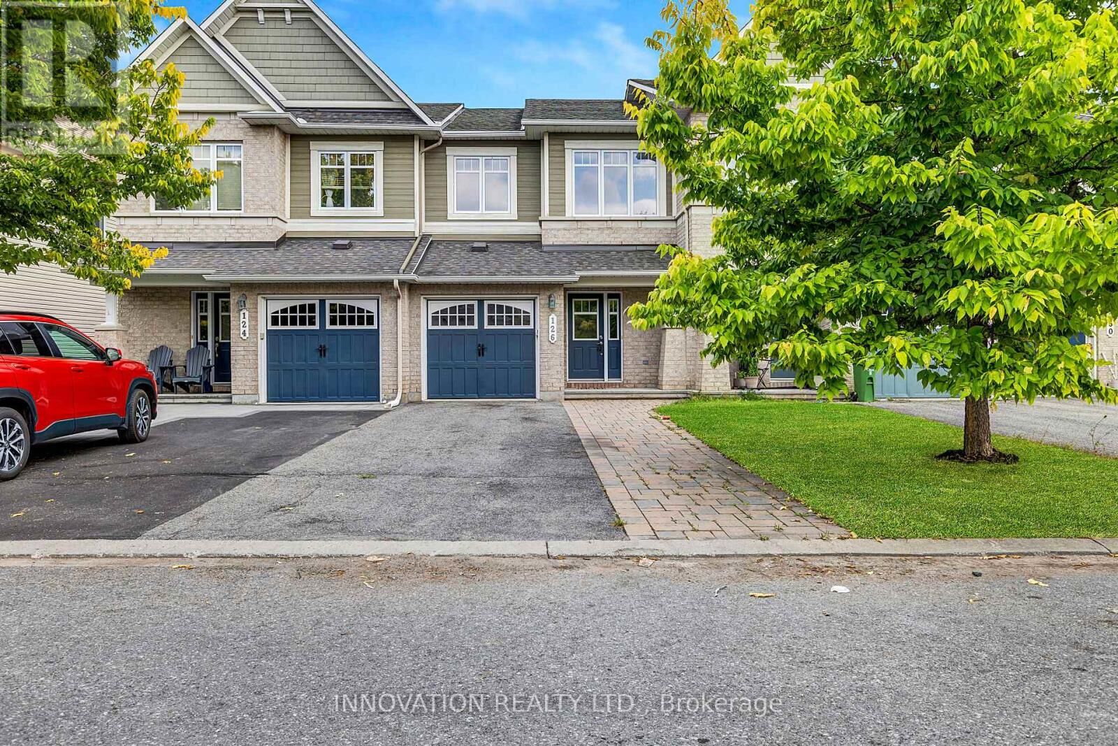 Property Photo: 126 Garrity Crescent ON K2J 3T5