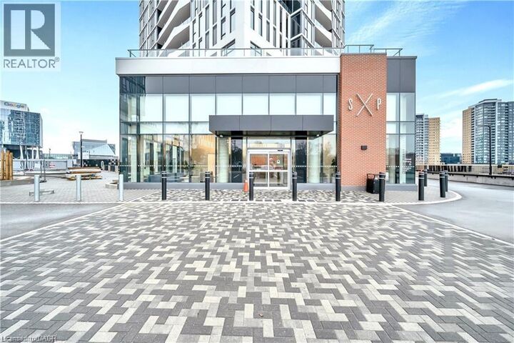 Property Photo:  25 Wellington Street 902  ON N2G 0G5 