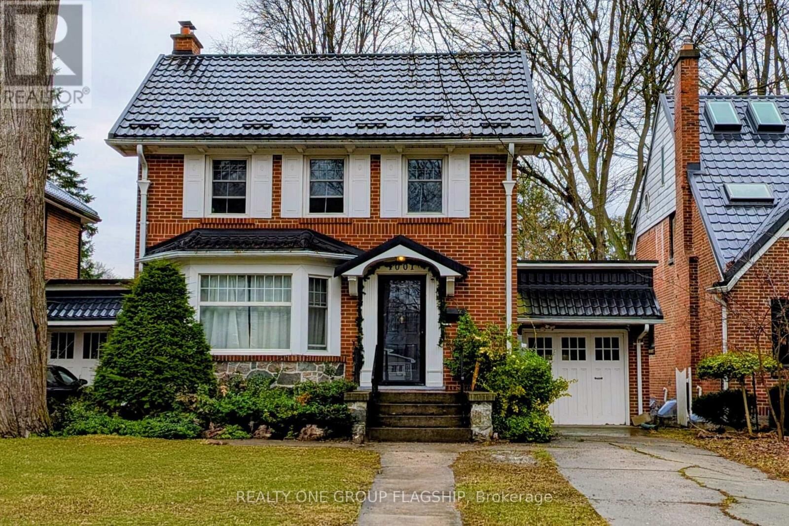 Property Photo:  1001 Maitland Street A  ON N5Y 2X7 