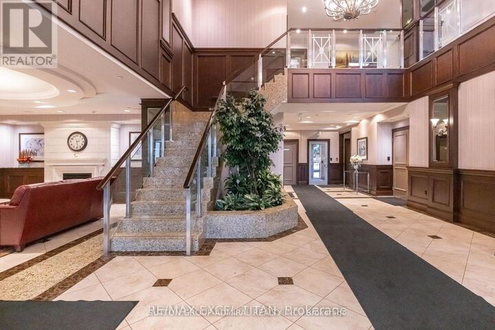 Property Photo: 7 North Park Road 908 ON L4J 0C9