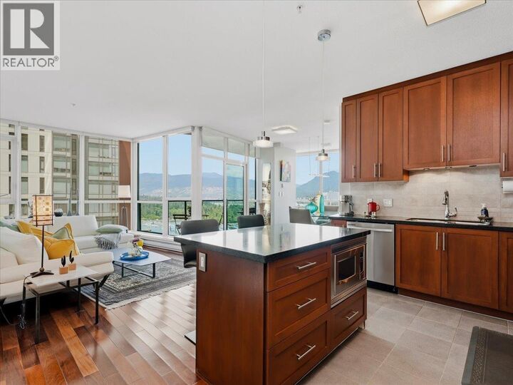 Property Photo:  1189 Melville Street 3301  BC V6E 4T8 