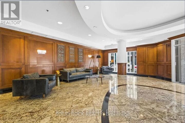 Property Photo: 195 Besserer Street 1803 ON K1N 0B6