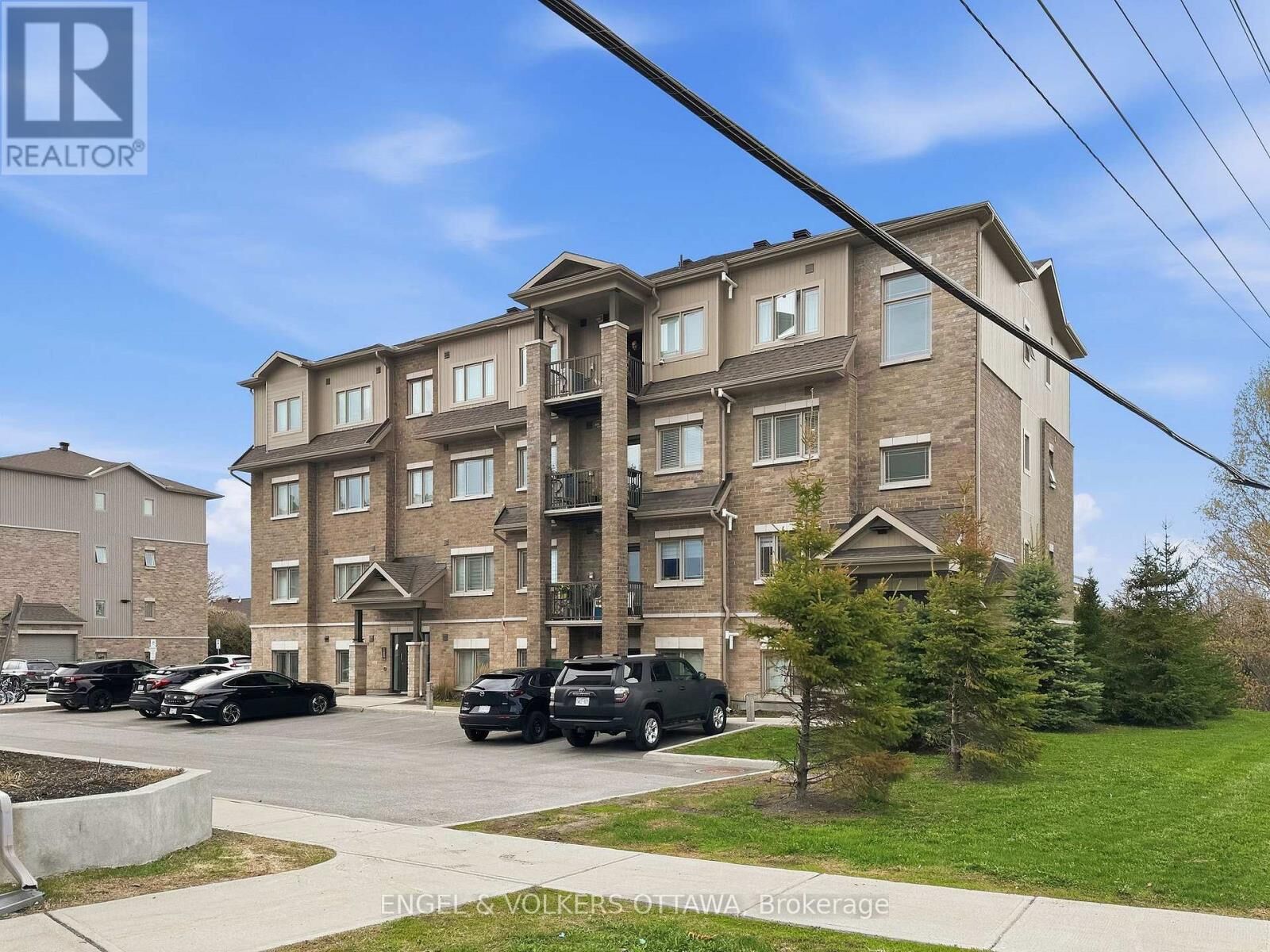 Property Photo:  365 Tribeca Private 10  ON K2J 6B4 