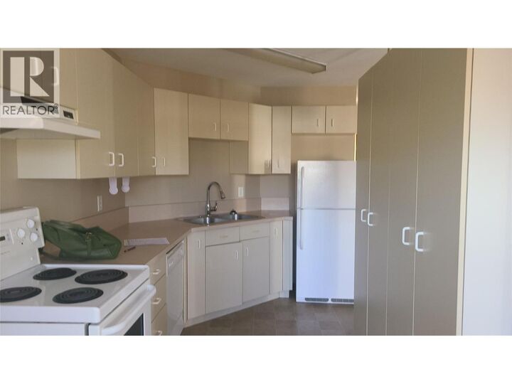 Property Photo: 307 Norton Street BC V2A 4H9
