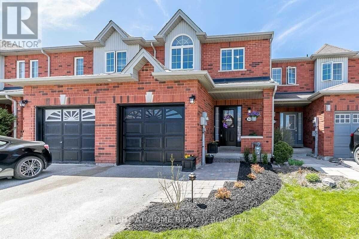 Property Photo: 54 Henderson Crescent ON L9R 1Y4