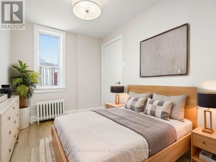 Property Photo:  448 Spadina Road 101  ON M5P 2W4 