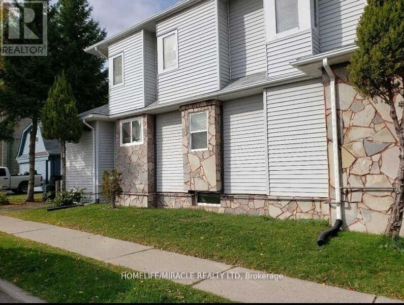 Property Photo:  598 Front Street Unit 2  ON L1H 4V4 