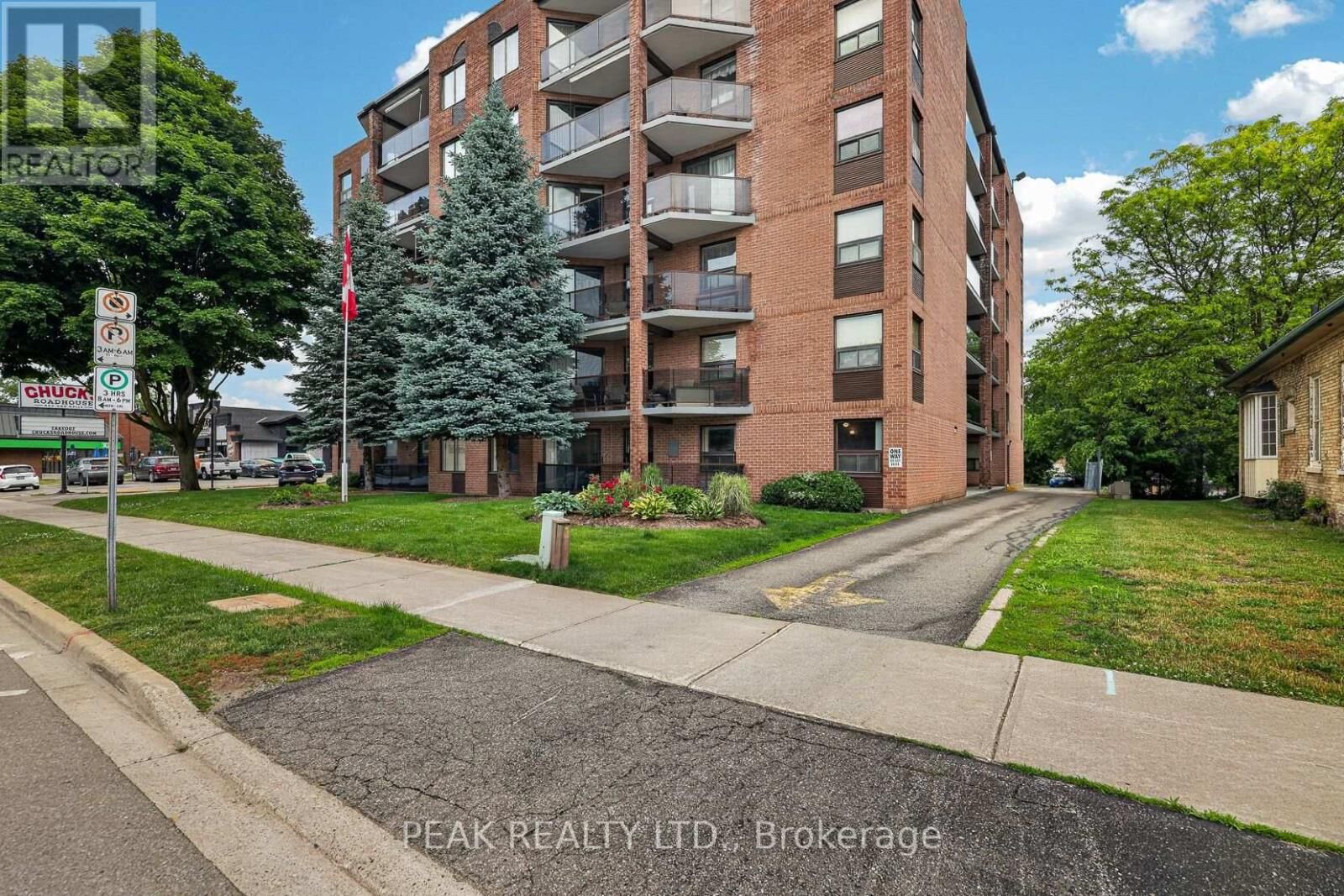 Property Photo:  217 Thames Street South 104  ON N5C 2T6 