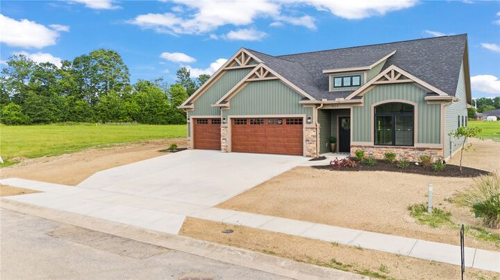 Property Photo:  3113 Seminole Way  OH 45356 