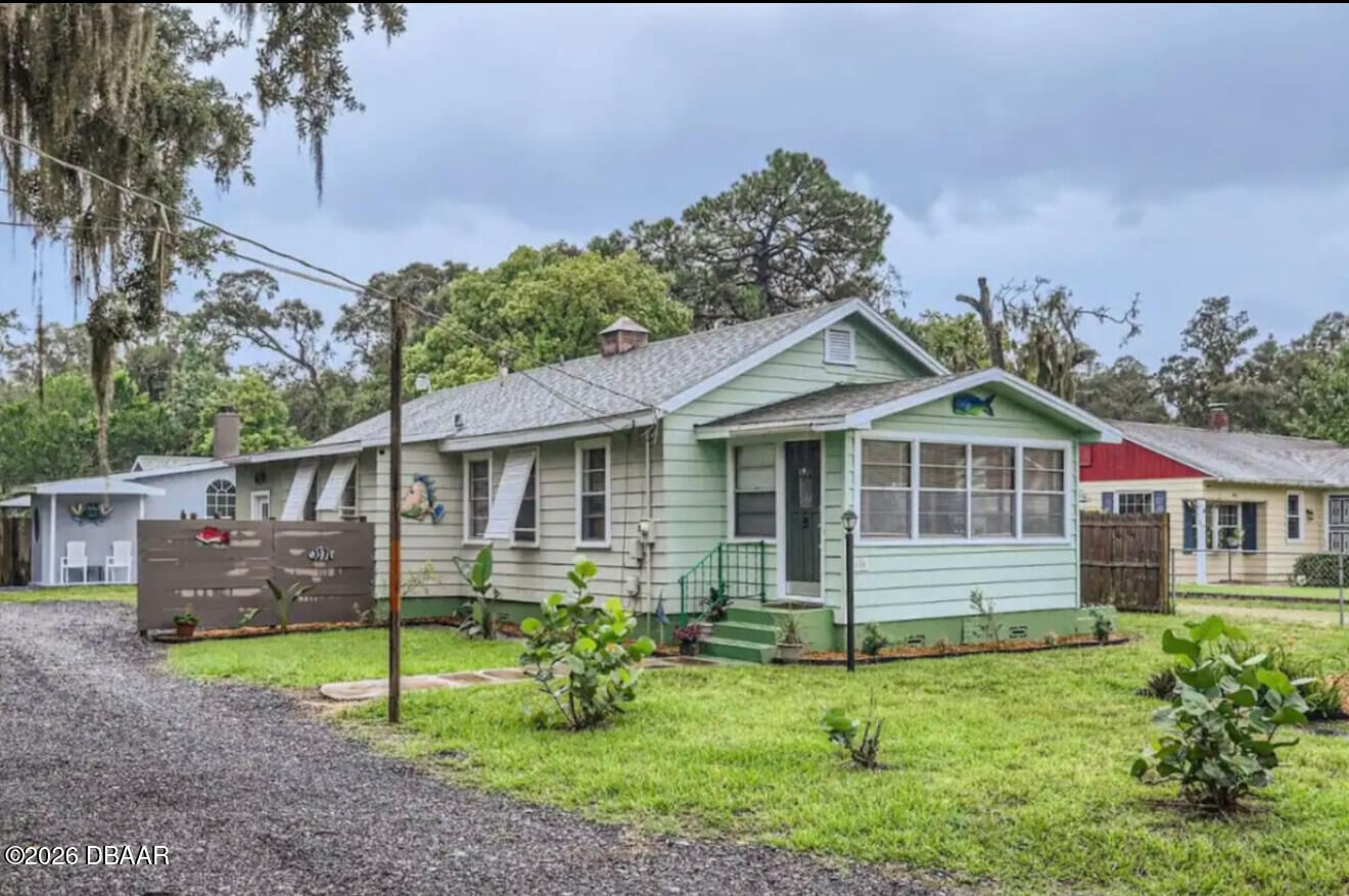 Property Photo: 135 12th Street FL 32117