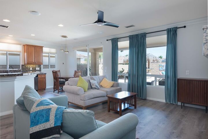 Property Photo: 245 Via Martelli CA 92270