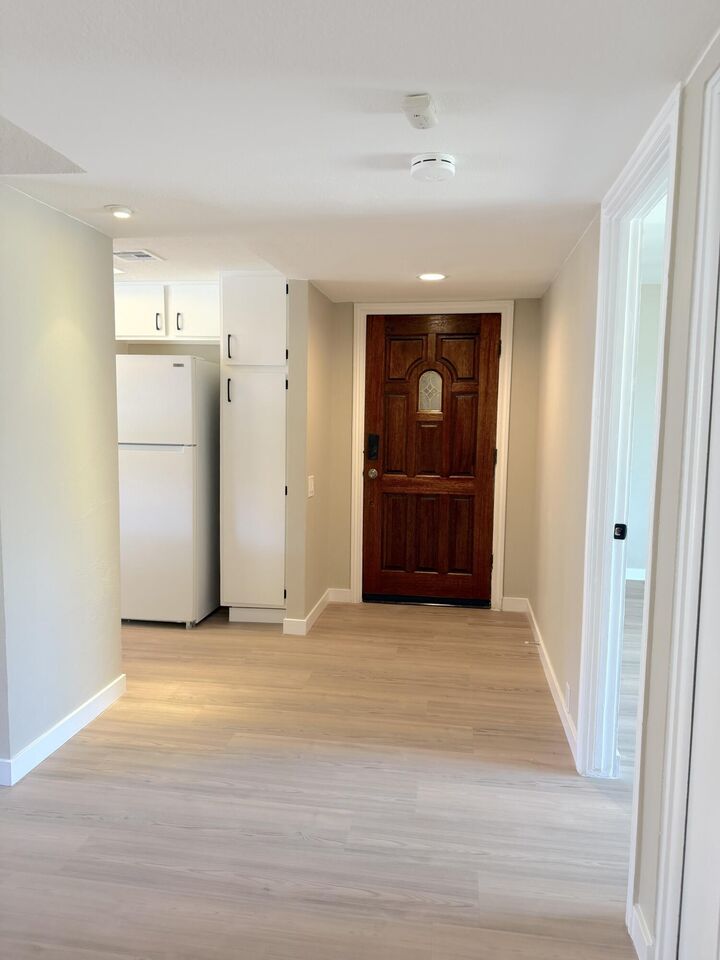 Property Photo: 400 N Sunrise Way 108 CA 92262