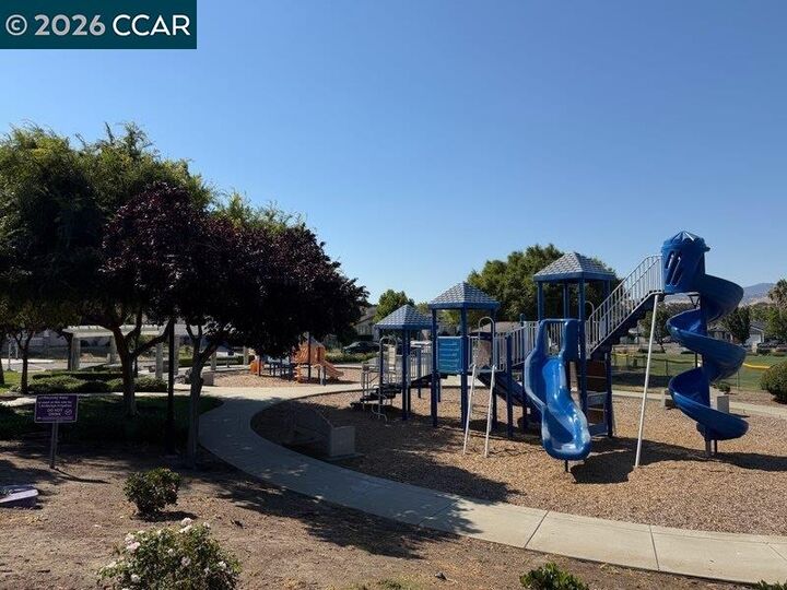 Property Photo: 67 Standley Ct CA 94565