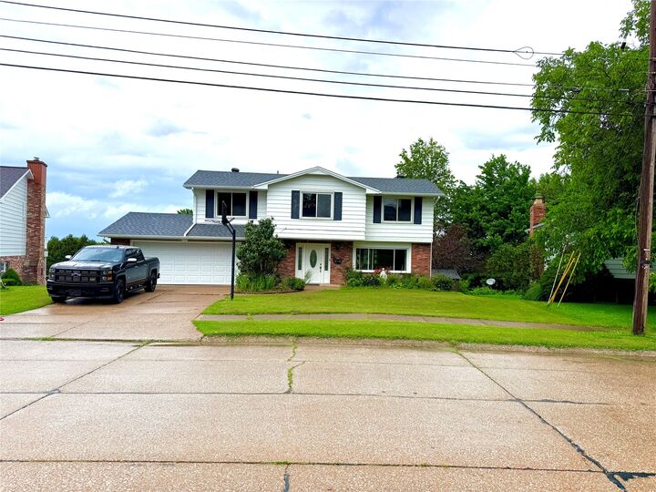 Property Photo:  1664 Skyline Drive  PA 16509 