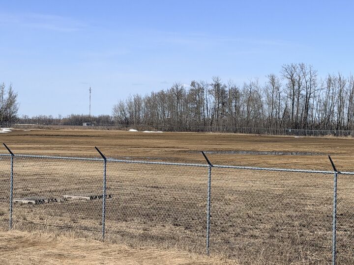 Hwy 44 — photo 1
