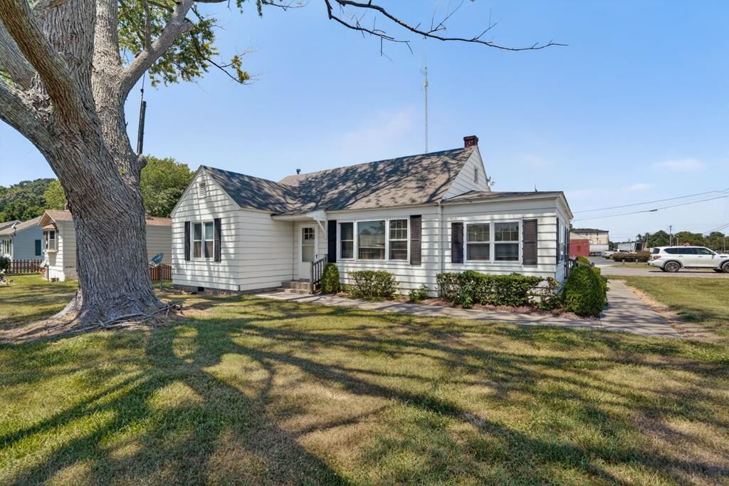 Property Photo:  19080 Greenbush Rd  VA 23421 