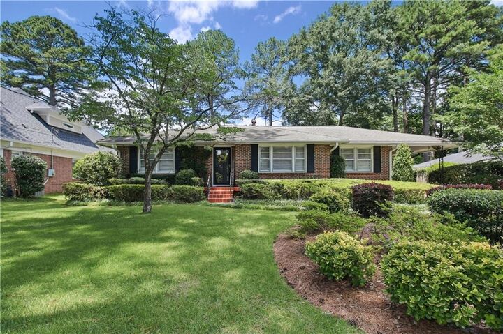 Property Photo: 1507 Knollwood Terrace GA 30033