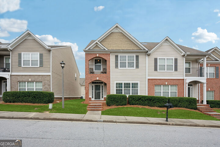 Property Photo: 7556 Rutgers Circle GA 30213