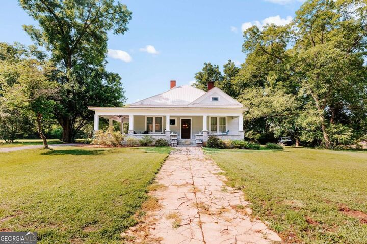 Property Photo: 670 Railroad Avenue GA 30627
