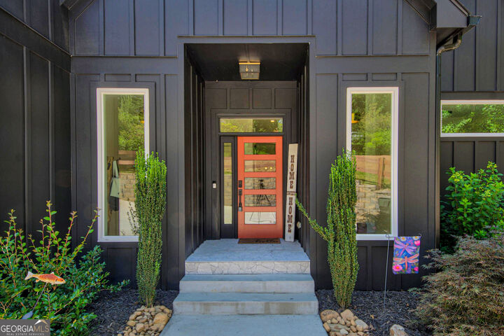 Property Photo:  2973 Panorama Drive  GA 30571 
