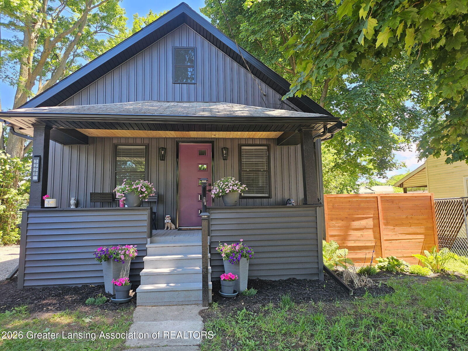 Property Photo:  3228 Turner Street  MI 48906 