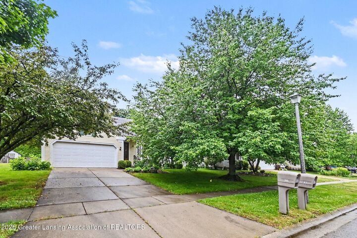 Property Photo:  12717 Houghton Drive  MI 48820 