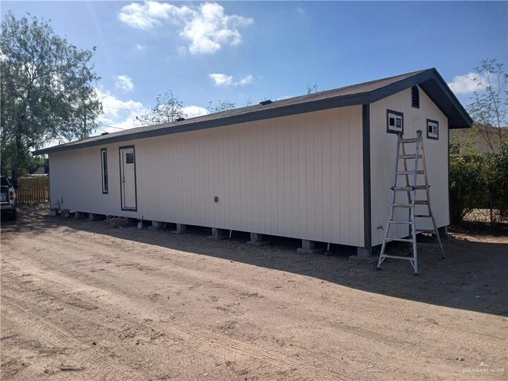 Property Photo: 1306 N Moorefield Road TX 78572