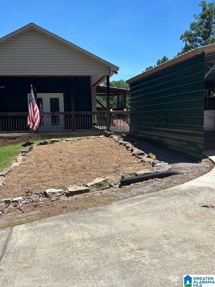 Property Photo: 426 Inland Lake Road AL 35146