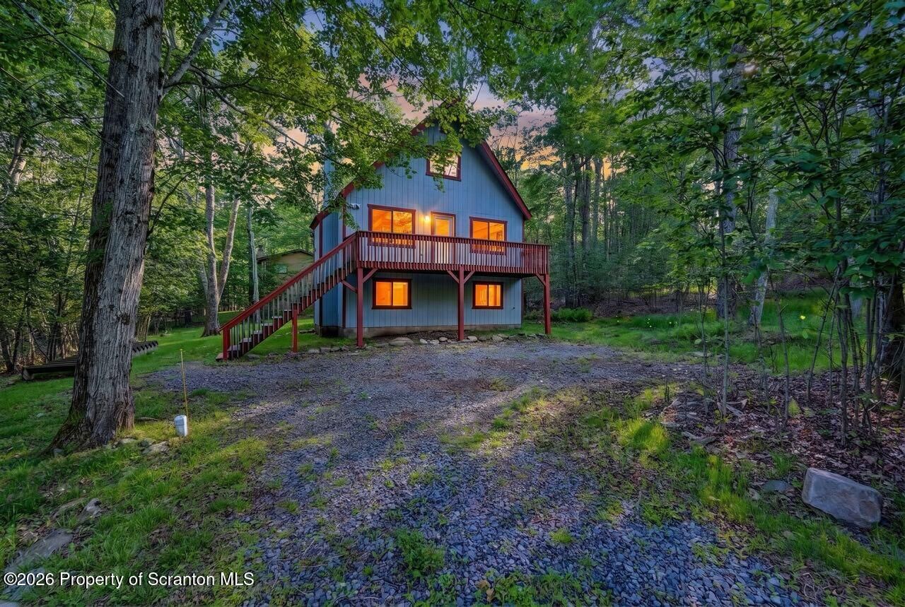 Property Photo:  34 Fir Lane  PA 18424 