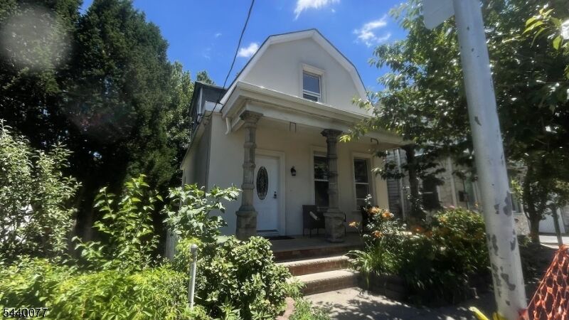 Property Photo:  322 Cortlandt St  NJ 07109 