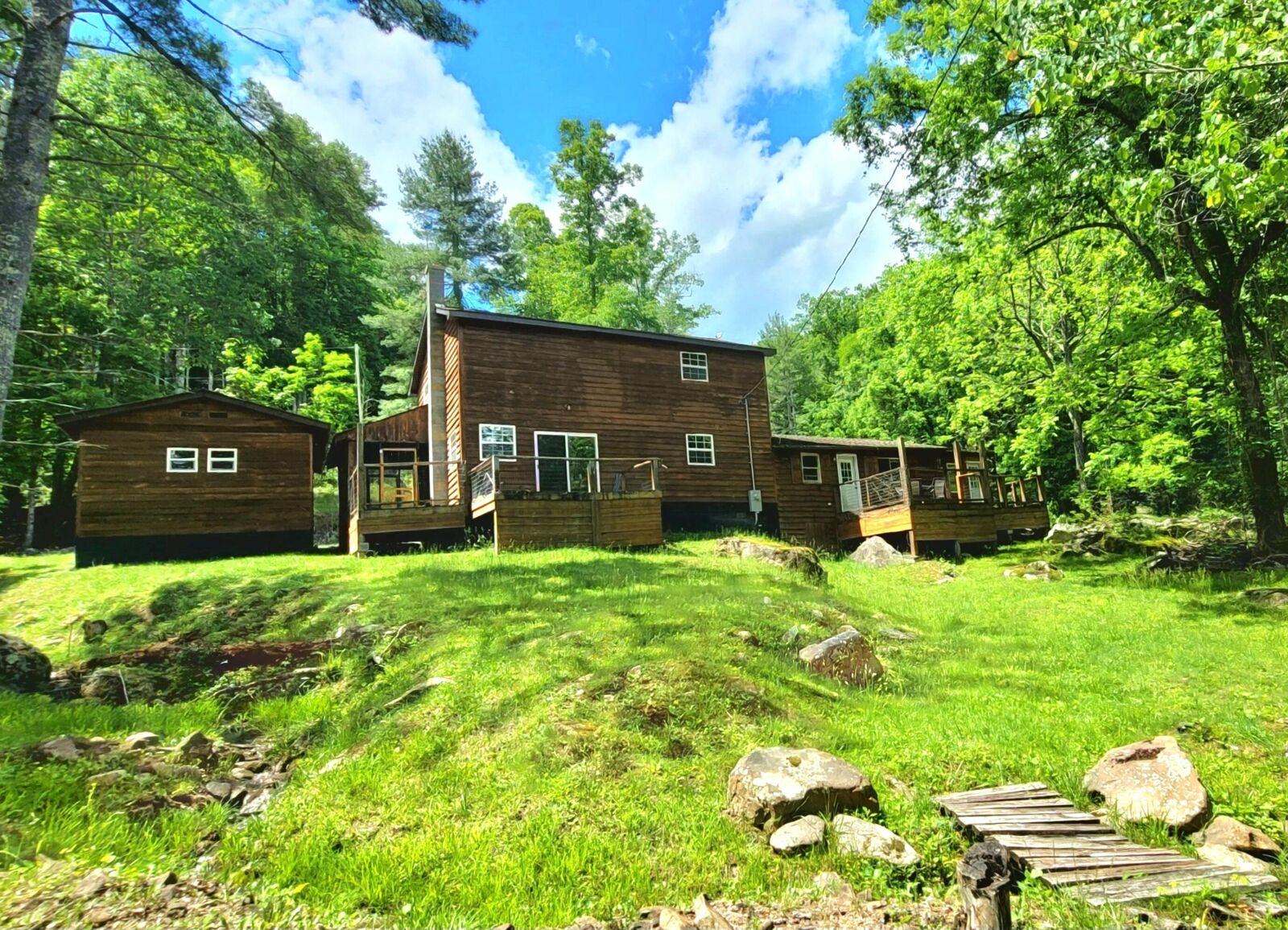 Property Photo: 927 Bluestone River Rd WV 25969