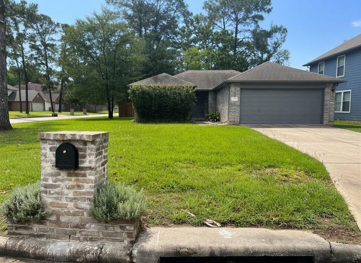 Property Photo: 25314 Laurel Green Street TX 77373