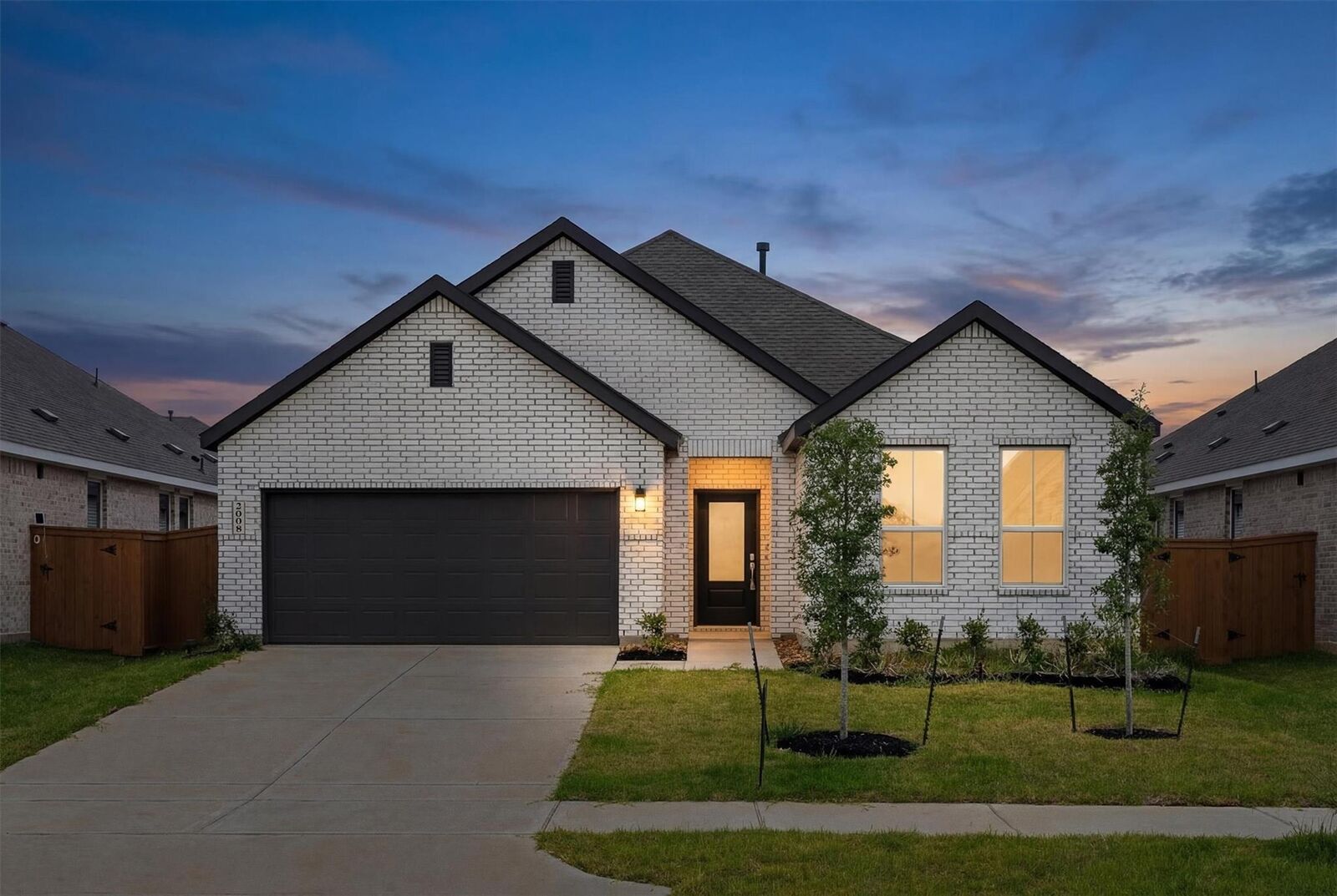 Property Photo: 3009 Waterwood Pass Drive TX 77493