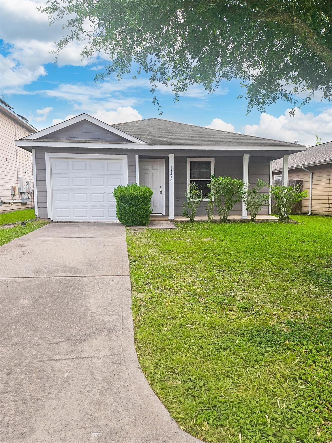 Property Photo: 17358 Wigeon Way Drive TX 77396
