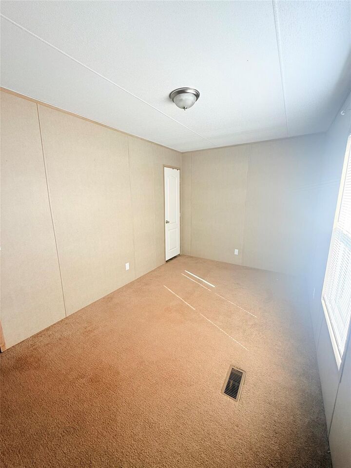 Property Photo:  711 Road 5607  TX 77327 