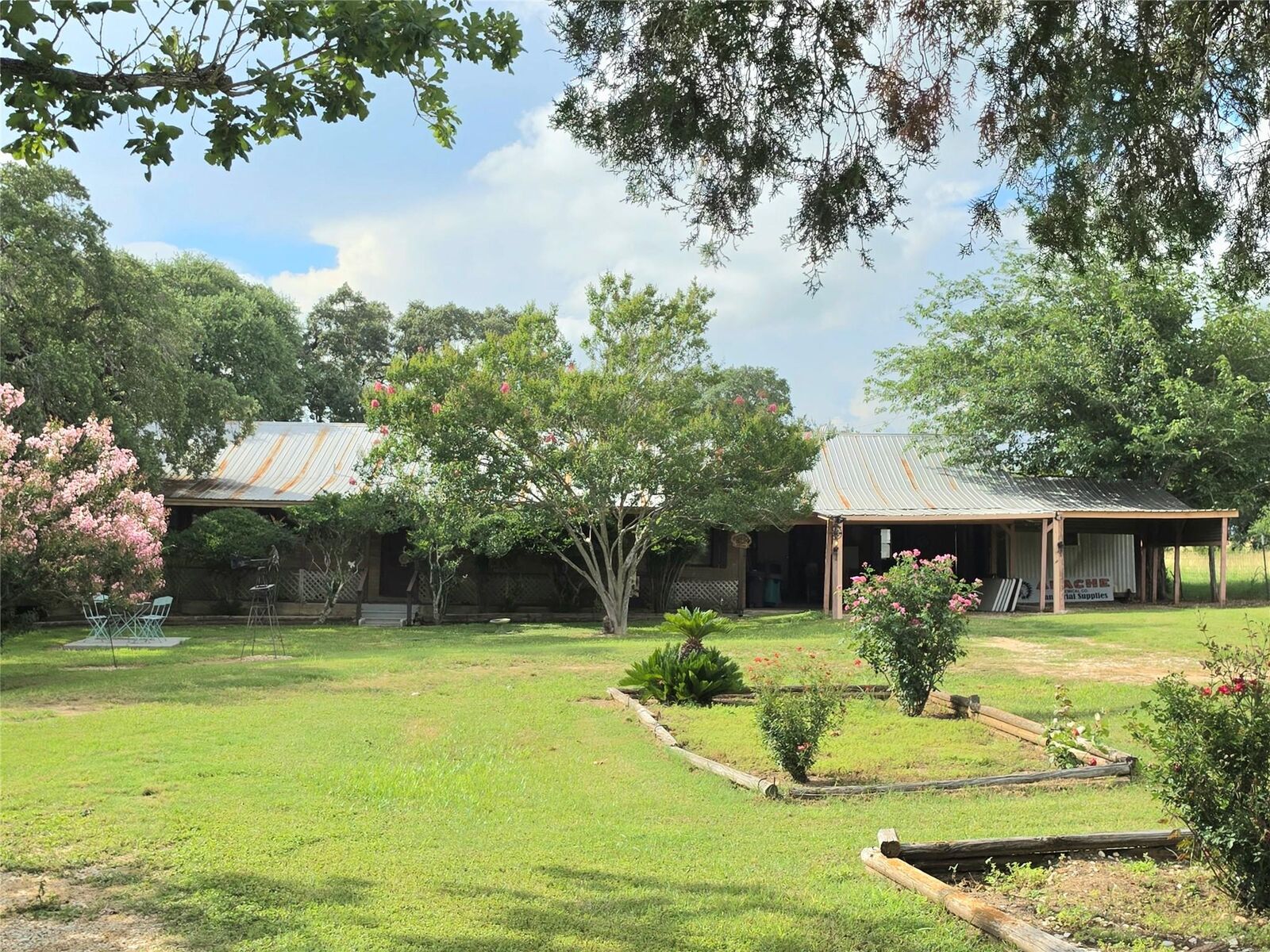 Property Photo: 11088 Highway 97 W Highway TX 78614