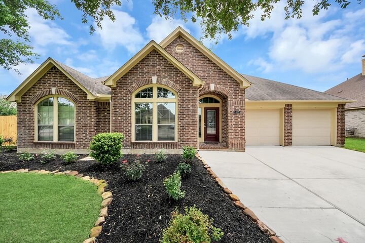 Property Photo: 5315 Troutline Lane TX 77471